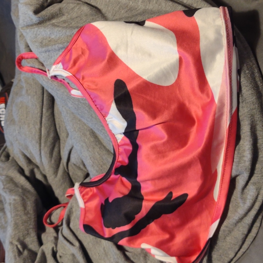 Pink camo top